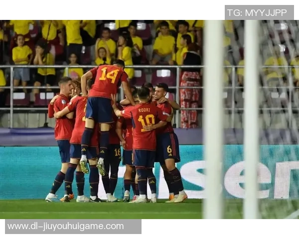 西班牙与罗马尼亚足球阵容对比分析及战术解析